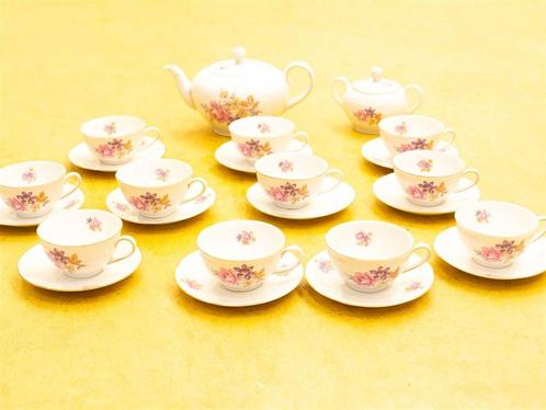26 delig Bavaria porseleinen theeservies 33974, Huis en Inrichting, Keuken | Servies, Gebruikt, Overige typen, Overige stijlen