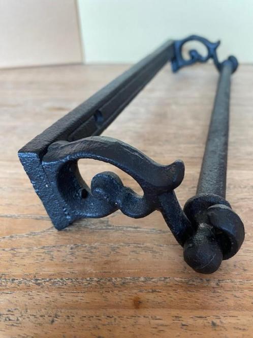 Landelijke keukenrolhouder, gietijzer, nostalgisch, zwart, Antiek en Kunst, Antiek | Keukenbenodigdheden, Ophalen of Verzenden