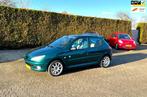 Peugeot 206 AUTOMAAT AIRCO LEER PANODAK ROLAND GARROS, Auto's, Bedrijf, 1100 kg, Onderhoudsboekje, 955 kg