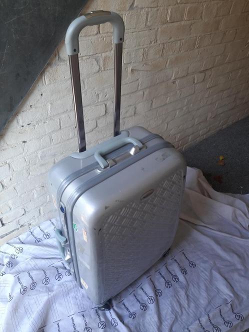 Piero Erbacci Perla 63 cm Trolley Lime 4 Wheel, Sieraden, Tassen en Uiterlijk, Koffers, Gebruikt, Hard kunststof, 60 tot 70 cm