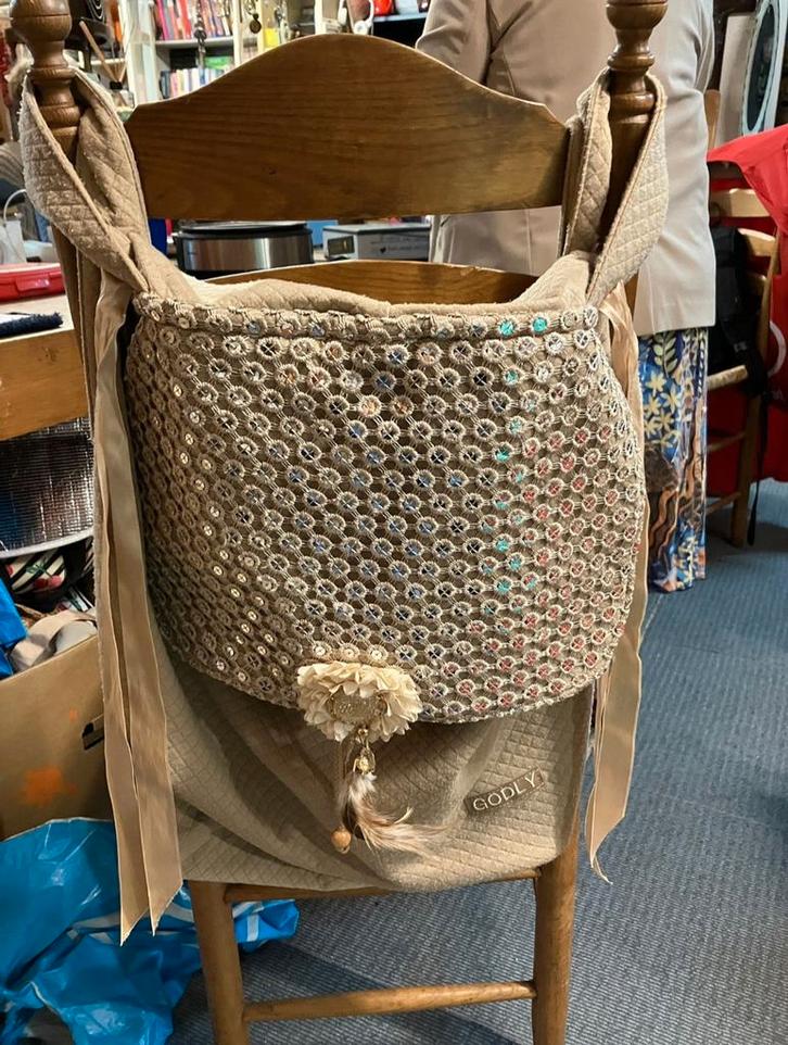 Godly Luiertas - Uniek Design!, Sieraden, Tassen en Uiterlijk, Tassen | Damestassen, Gebruikt, Handtas, Beige, Ophalen of Verzenden