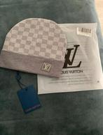 Grijze Lv muts, Kleding | Heren, Mutsen, Sjaals en Handschoenen, Nieuw, Overige maten, Ophalen of Verzenden, Louis Vuitton