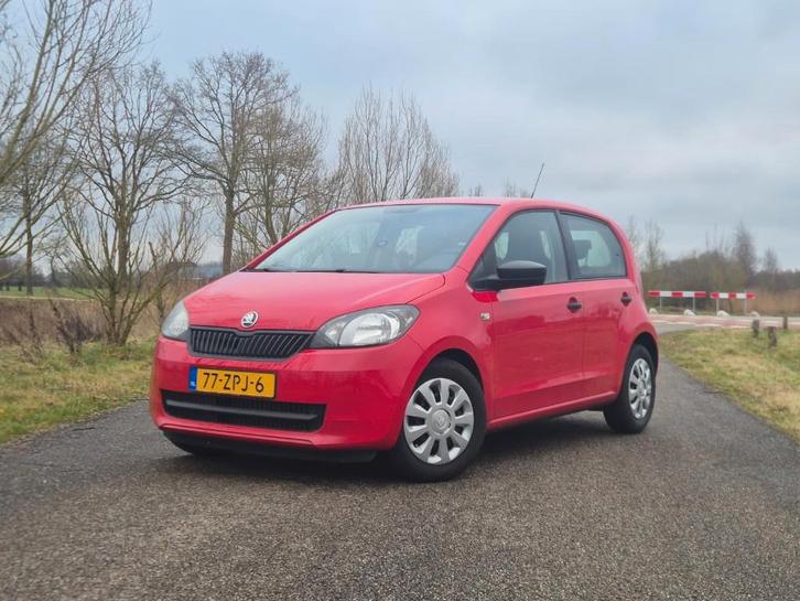 Skoda Citigo 1.0 60pk Greentech 5-deurs  2013 Rood 105000KM, Auto's, Skoda, Particulier, Citigo, Airconditioning, Boordcomputer