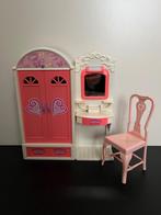 Barbie Kleding kast / kledingkast en kaptafel met licht, Ophalen, Gebruikt, Barbie