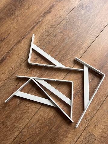 4 Plankendragers 25kg, 15x25cm beschikbaar voor biedingen