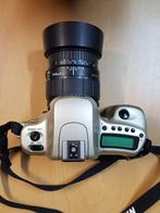 Nikon F50 analoge camera met twee lenzen, Audio, Tv en Foto, Fotocamera's Analoog, Spiegelreflex, Gebruikt, Ophalen of Verzenden