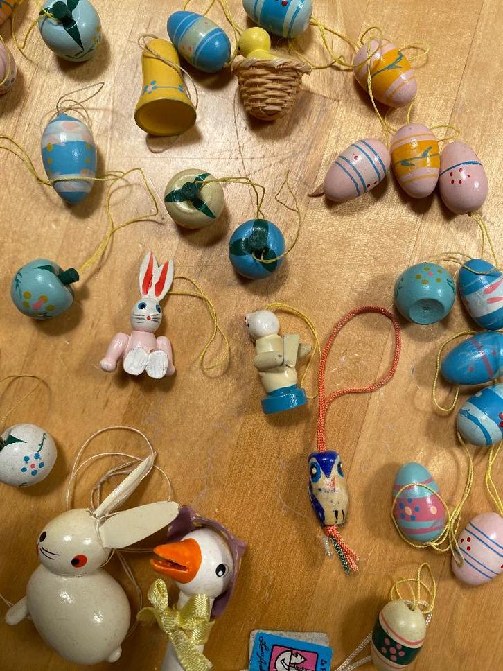 Vintage Pasen meer dan 50 paasfiguurtjes hout konijn kip ei, Diversen, Pasen, Zo goed als nieuw, Ophalen of Verzenden