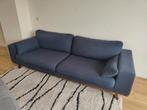 Leuke donkerblauwe bank met schuine pootjes, Ophalen, Japandi, 250 tot 300 cm, Gebruikt