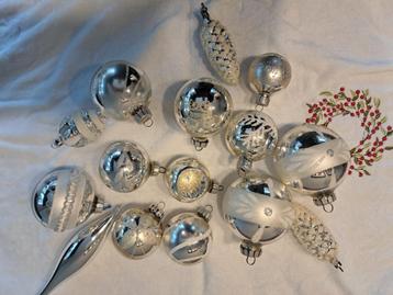 Vintage/retro/ oudere kerstballen beschikbaar voor biedingen