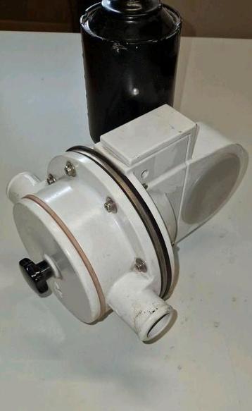 Rheinstrom bilgen pomp zwartwater pomp 24 volt beschikbaar voor biedingen