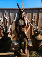 MASSIEF HOUTEN INDIANEN BEELDEN VOOR STEAKHOUSE COUNTRY BAR, Antiek en Kunst, Kunst | Beelden en Houtsnijwerken, Ophalen