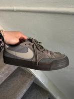 Nike SB Zoom Pogo Plus Sample Grijs Maat 38, Kleding | Dames, Ophalen of Verzenden, Nieuw, Grijs, Sneakers of Gympen