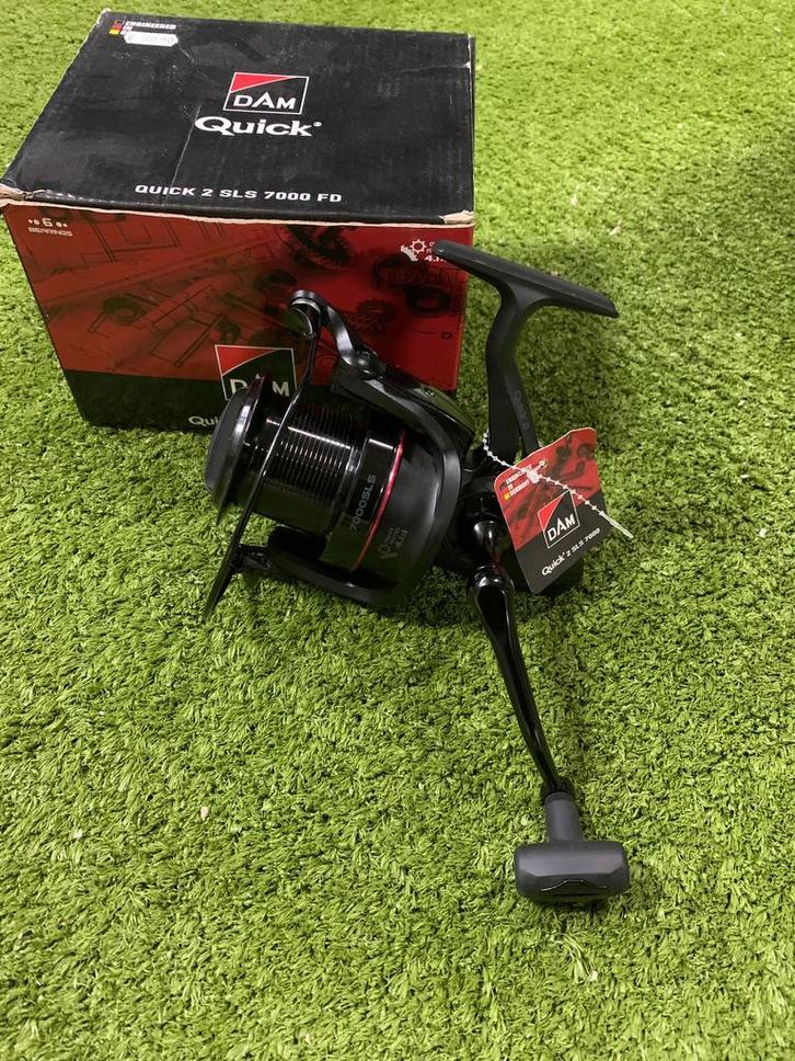 Nieuwe Dam Quick 2 SLS 7000 karpermolen, 6 lagers, Watersport en Boten, Hengelsport | Karpervissen, Nieuw, Molen, Ophalen of Verzenden