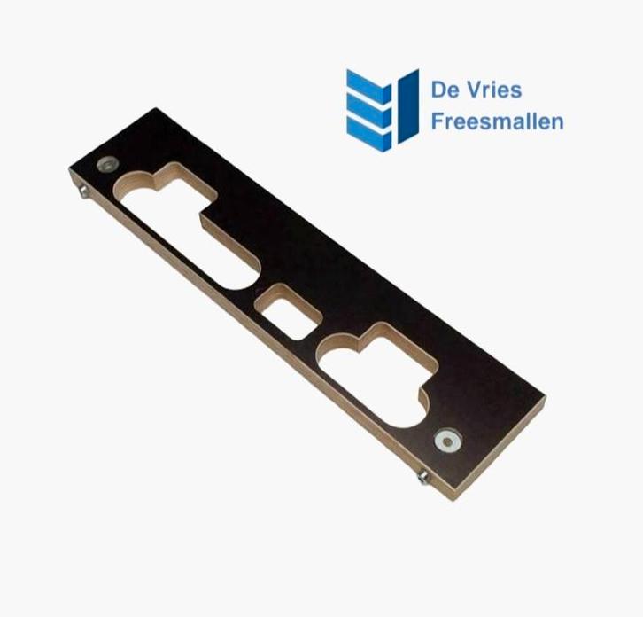 Freesmal 1200 serie marktplaats aanbieding., Doe-het-zelf en Verbouw, Gereedschap | Freesmachines, Nieuw, Ophalen of Verzenden