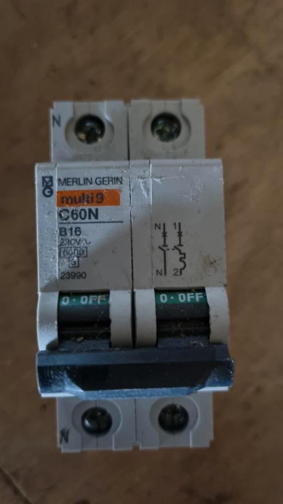 Merlin Gerin Multi 9N B16 C60N Automaat, Doe-het-zelf en Verbouw, Elektra en Kabels, Overige typen, Ophalen of Verzenden
