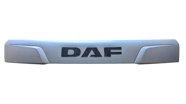 DAF CF E6 MOTORKAP PLAAT FACELIFT NA 2017 MET D.A.F. LETTERS, Auto-onderdelen, Vrachtwagen-onderdelen, DAF, Carrosserie en Plaatwerk