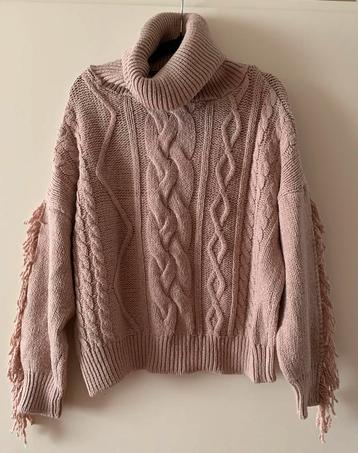 Roze Gebreide Trui met Col en Franjes beschikbaar voor biedingen