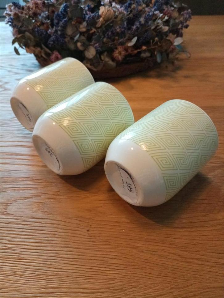 Kopjes, mokjes van Clayre & Eef 3 stuks, Huis en Inrichting, Keuken | Servies, Nieuw, Kop(pen) en/of Schotel(s), Aardewerk, Ophalen of Verzenden