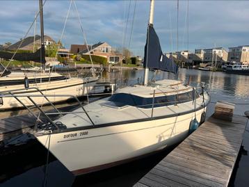 Dufour 2800 kajuitzeilboot  8,5 meter Vaarklaar beschikbaar voor biedingen