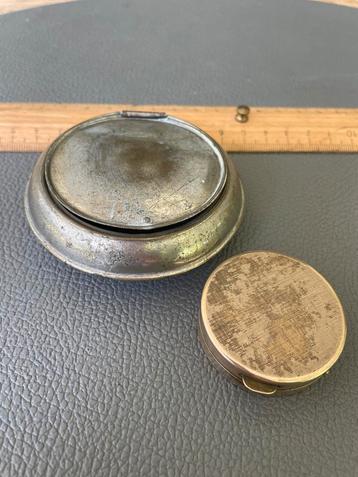Vintage Pillendoosjes Set beschikbaar voor biedingen