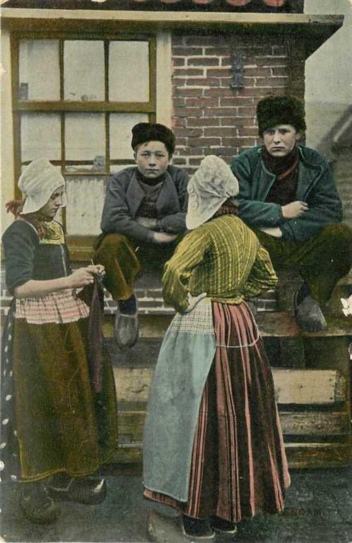 (380-833-029) Volendam, Verzamelen, Ansichtkaarten | Nederland, Noord-Holland, Verzenden