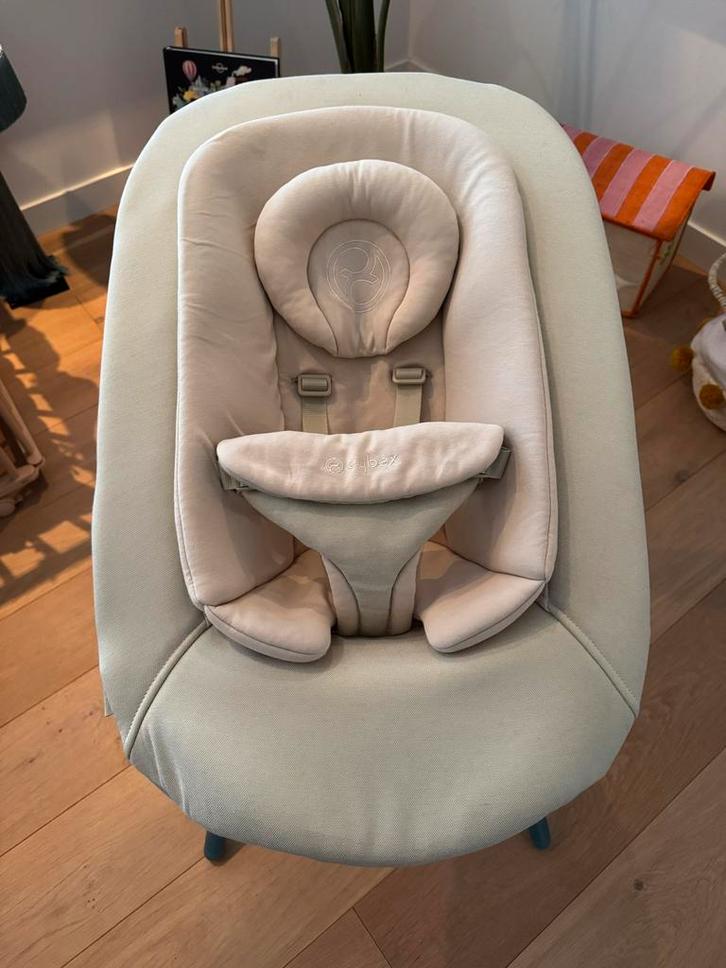 Cybex Lemo Babynest (bouncer) incl adapters., Kinderen en Baby's, Wipstoeltjes, Zo goed als nieuw, Wipstoel, Overige merken, Met gordel(s) of riempje(s)