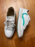 Superdry Sneakers mt 37, Kleding | Dames, Schoenen, Ophalen of Verzenden, Zo goed als nieuw, Sneakers of Gympen