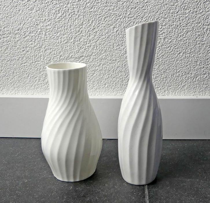 Royal Goedewaagen Holland vaas vintage vaasjes White Lady, Huis en Inrichting, Woonaccessoires | Vazen, Gebruikt, Wit, Minder dan 50 cm