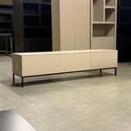 tv dressoir zwevend 180cm mat grijs taupe ook zwevend, Huis en Inrichting, Kasten | Dressoirs, Ophalen, Modern design, 150 tot 200 cm