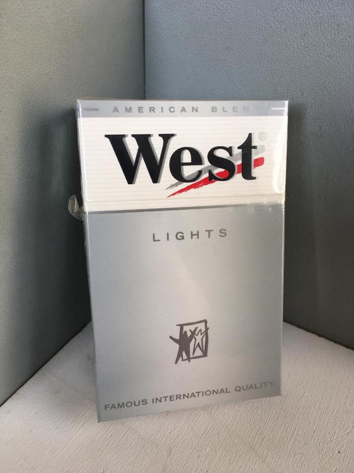 sigaretdoosje	West Lights grijs, zegel Kosovo, Verzamelen, Rookartikelen, Aanstekers en Luciferdoosjes, Nieuw, Tabaksdoos of Verpakking