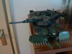M3A1 Abrams met mine plow schaal 1:35 gebouwd, 1:32 tot 1:50, Gebruikt, Ophalen of Verzenden, Tank