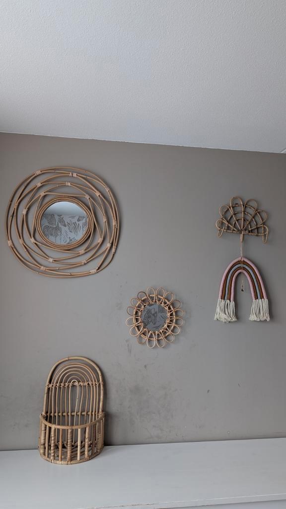 Rotan babykamer accessoires – in zeer goede staat!, Kinderen en Baby's, Kinderkamer | Complete kinderkamers, Zo goed als nieuw