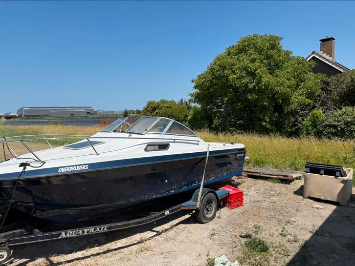 Invader 210 Cuddy | 5,7L V8 Mercruiser | Trailer inbegrepen, Watersport en Boten, Speedboten, Gebruikt, 6 meter of meer, Benzine