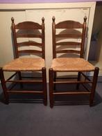 Vintage keukenstoel met rieten zitting, Huis en Inrichting, Ophalen, Riet of Rotan, Gebruikt, Twee