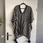 Mat Fashion poncho., Ophalen of Verzenden, Zo goed als nieuw