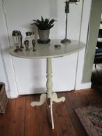 Brocante tafeltje, Antiek en Kunst, Ophalen