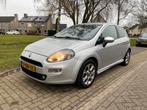 Fiat Punto 0.9 Twinair 74KW 3DR 2014 Grijs, Voorwielaandrijving, Stof, 40 €/maand, Zwart