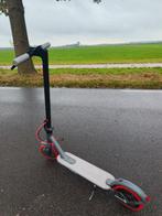 Tuya Stay on Elektrische Step, Fietsen en Brommers, Steps, Ophalen, Zo goed als nieuw, Elektrische step (E-scooter)
