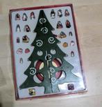 Mooie houten kerstboom incl. kerstballen., Ophalen of Verzenden, Zo goed als nieuw