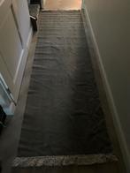 Grijs/okijfgroene tapijltloper met franjes, Huis en Inrichting, Stoffering | Tapijten en Kleden, Minder dan 50 cm, Gebruikt, 200 cm of meer