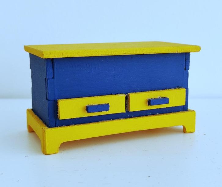 Poppenhuis TV-meubel IKEA, Verzamelen, Poppenhuizen en Toebehoren, Gebruikt, Poppenhuis, Ophalen of Verzenden