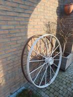 Twee ijzeren wielen, Antiek en Kunst, Ophalen