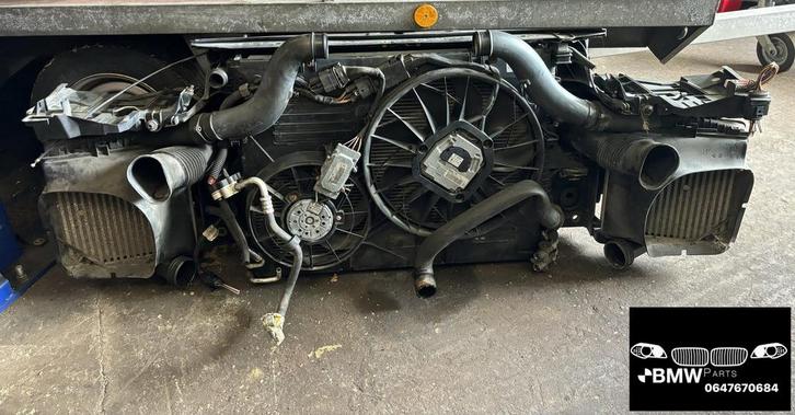 Voorfront Porsche Cayenne V8 Turbo 955, Auto-onderdelen, Carrosserie en Plaatwerk, Bumper, Porsche, Gebruikt, Ophalen of Verzenden