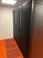 Mooie APC server racks, Ophalen