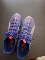 Bijna nieuwe voetbalschoenen en nieuwe keepershandschoenen, Sport en Fitness, Voetbal, Ophalen of Verzenden, Zo goed als nieuw