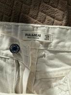 Pull & Bear jeans mt 32, Wit, Ophalen of Verzenden, Zo goed als nieuw, W27 (confectie 34) of kleiner