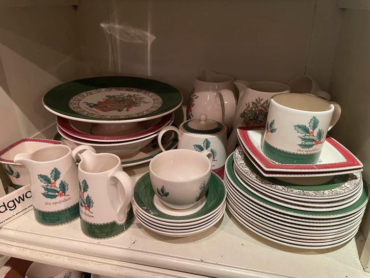 Wedgwood SARAHS GARDEN CHRISTMAS, Huis en Inrichting, Keuken | Servies, Nieuw, Overige typen, Wedgwood, Porselein, Ophalen of Verzenden