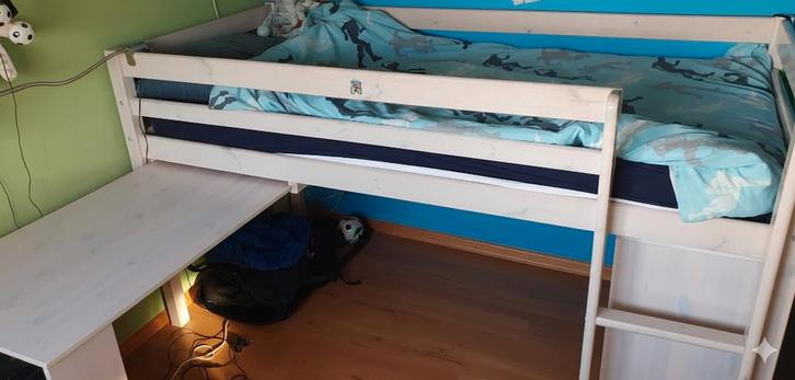 Halfhoogslaper met bureau en kast, Kinderen en Baby's, Kinderkamer | Stapelbedden en Hoogslapers, Gebruikt, Halfhoogslaper, Ophalen