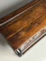 Engelse Dresser sidetable 17e eeuw, Ophalen