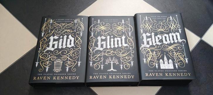 Fairyloot Raven Kennedy Trilogy Gild Glint & Gleam, Boeken, Fantasy, Nieuw, Ophalen of Verzenden